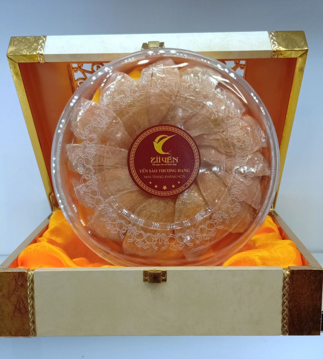 Hồng yểnuts lông hộp biếu đẹp